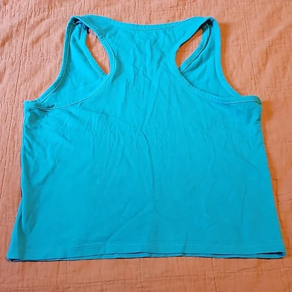 3 crop tops - Picture 11 of 11